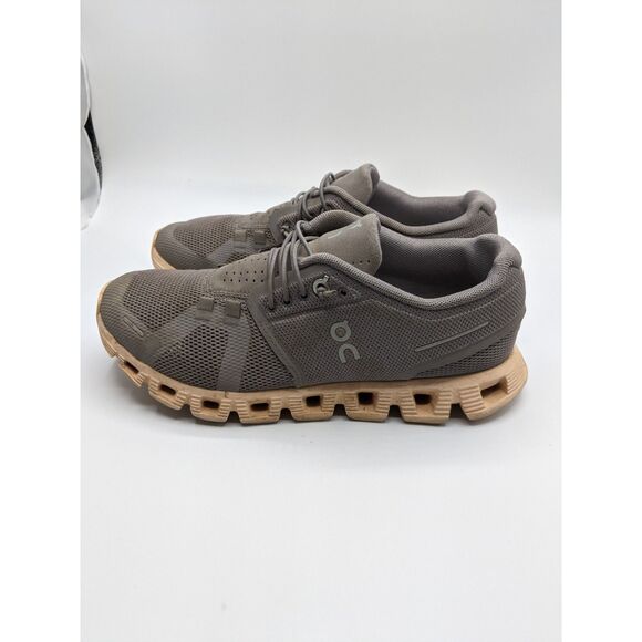 On Women's Cloud 5 Sneakers, Zinc/Shell, 6.5 Medium US - Picture 1 of 14